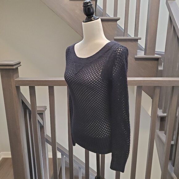 Club Monaco Sweaters - Club Monaco alpaca blend wool sweater (xs)